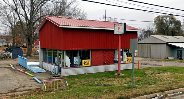 Tastee-Freez - Colon - 733 E State St (newer photo)